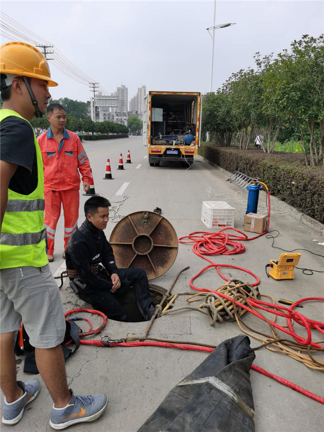 前进翻衬法管道修复技术主要工序
