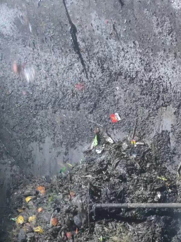 前进污水池清理